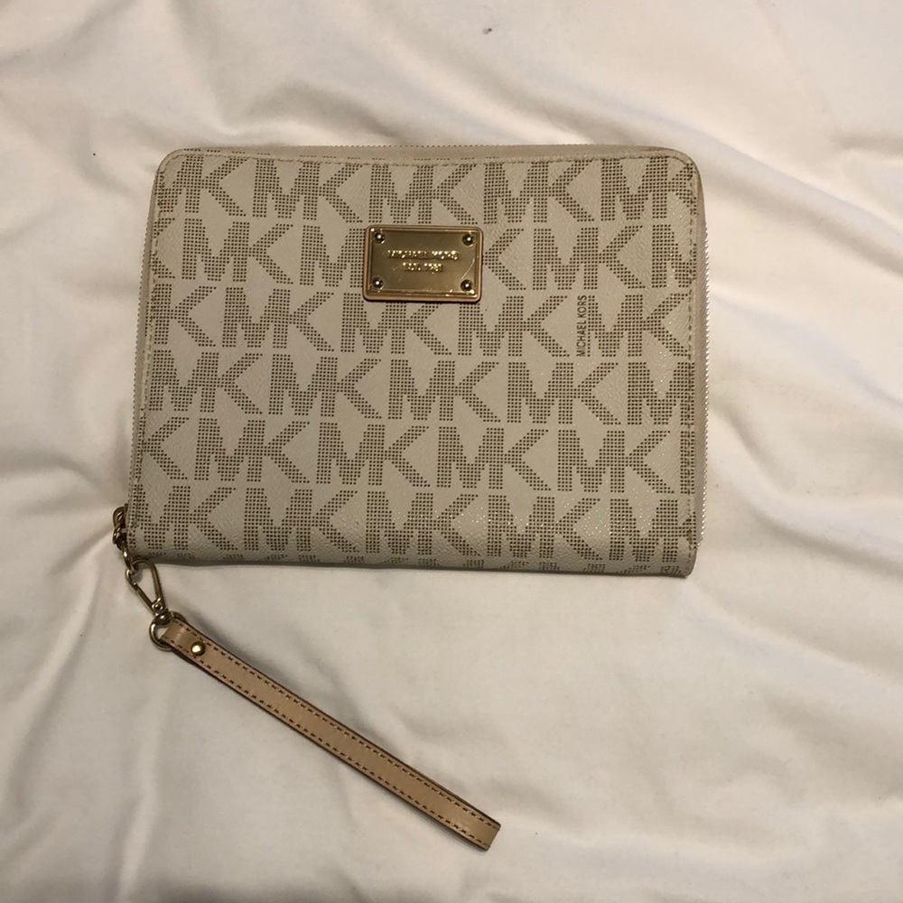 Michael Kors Tablet Case